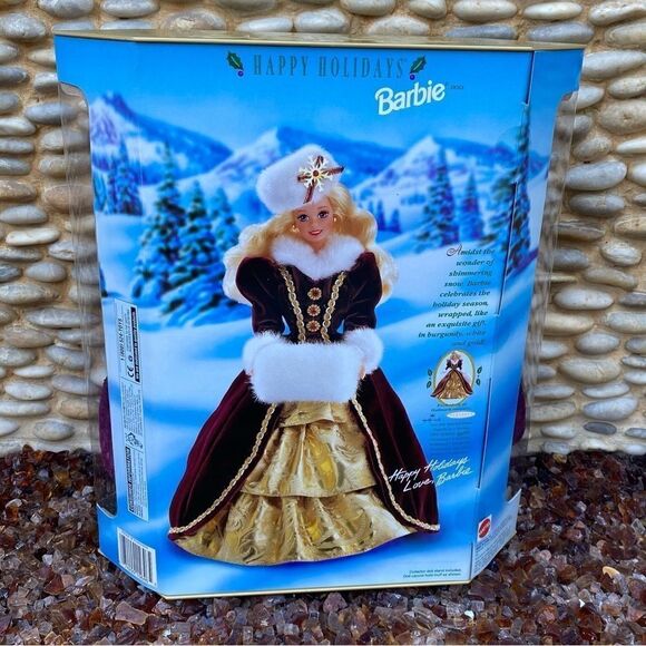 Happy Holidays 1996 Barbie Doll Special Edition 15646 Mattel BOX NEVER OPENED! - Picture 3 of 10